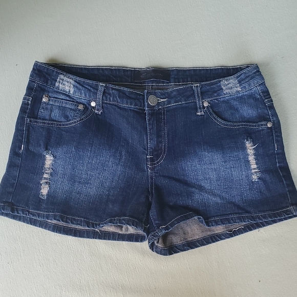 Seduction Pants - SEDUCTION- JEAN SHORTS